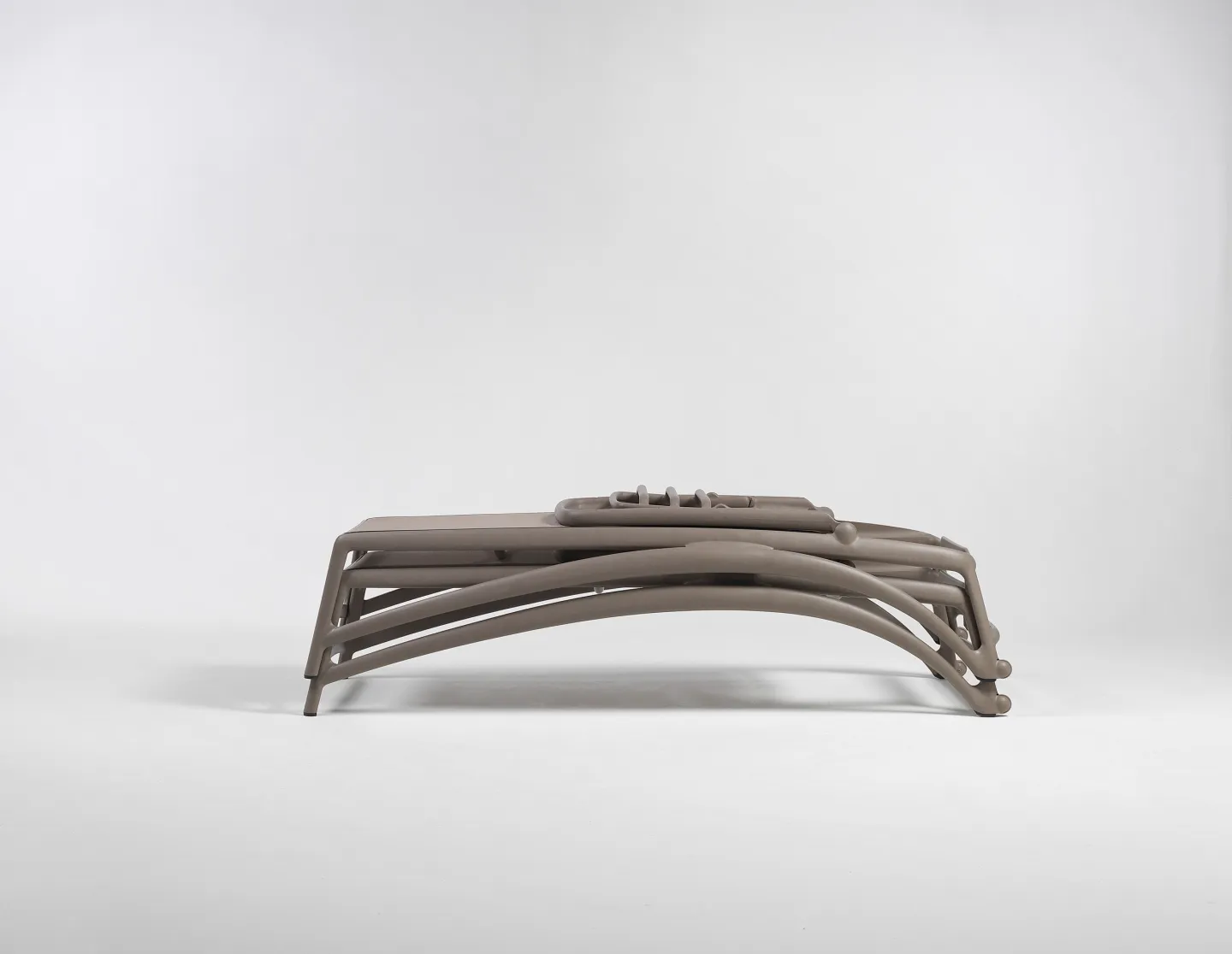 Atlantico – Elegantna vanjska ležaljka za terase, vrtove i bazen - NARDI