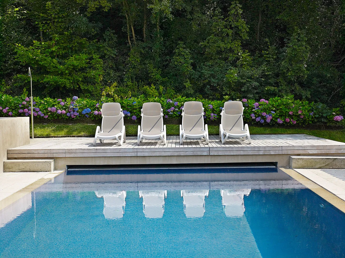 Alfa – Moderna ležaljka za terase, bazene i wellness zone - NARDI