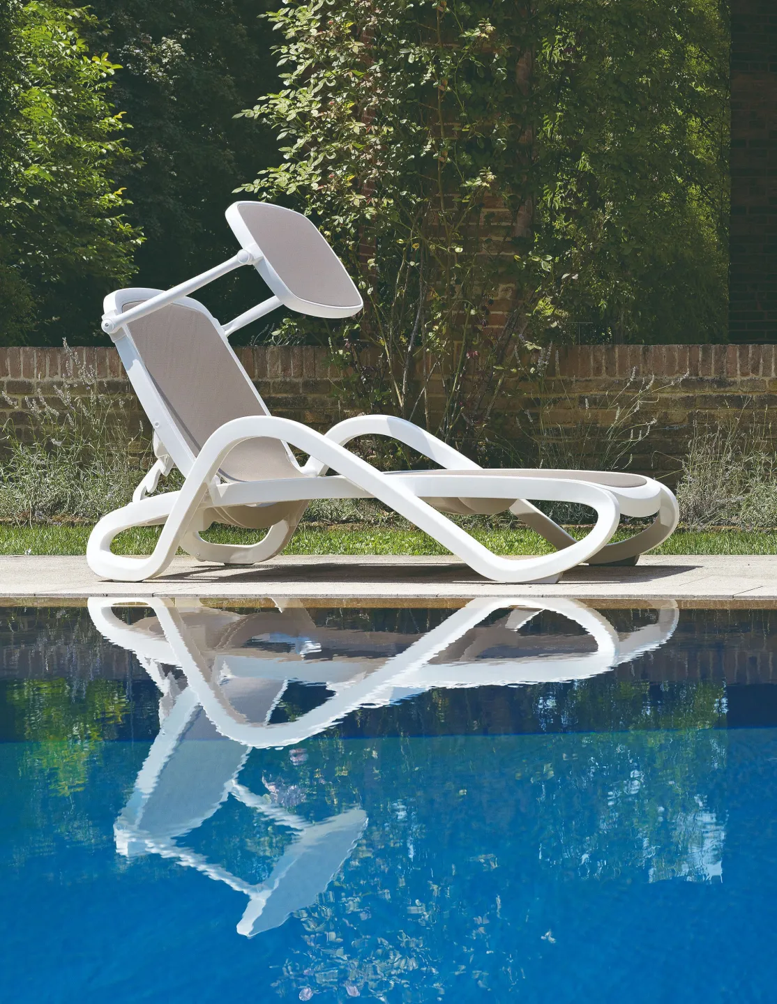 Alfa – Moderna ležaljka za terase, bazene i wellness zone - NARDI