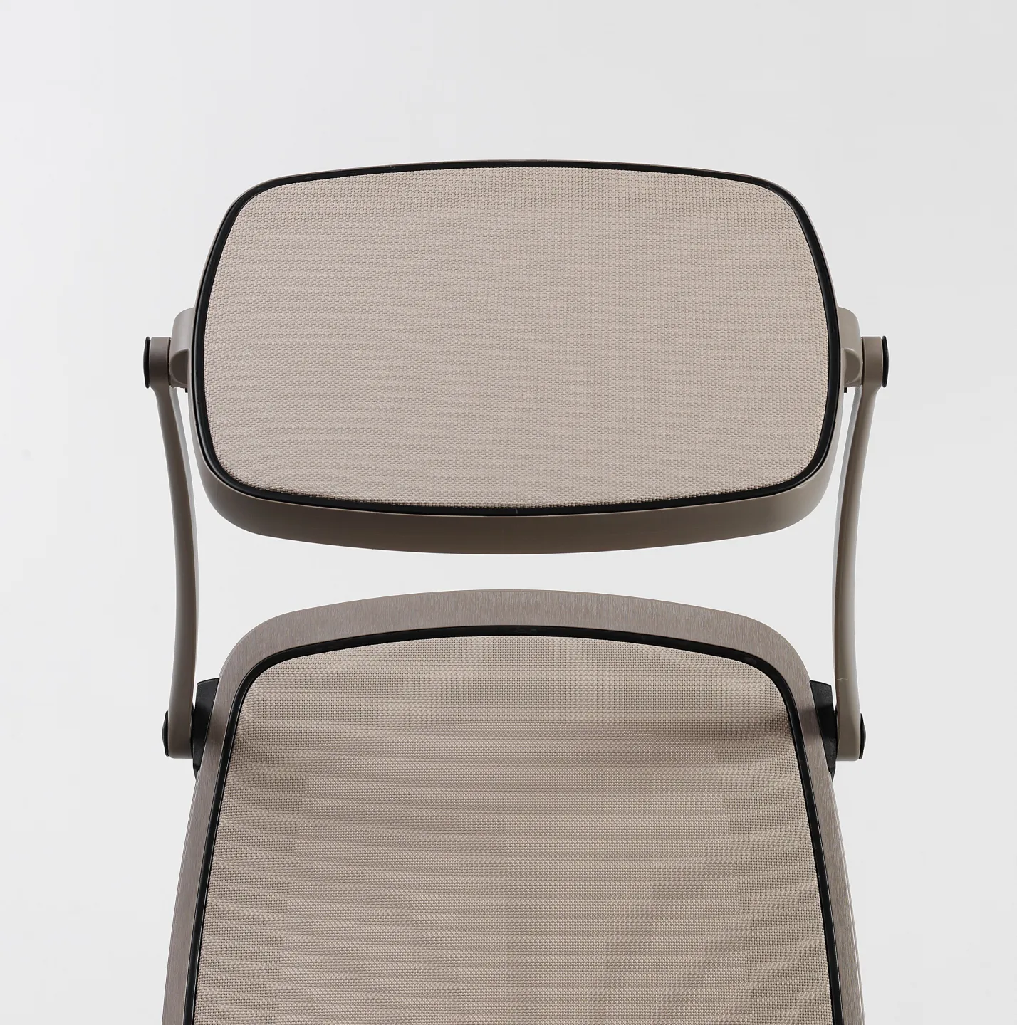 Alfa – Moderna ležaljka za terase, bazene i wellness zone - NARDI