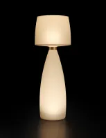 Vela Lamp – Modern floor lamp for ambient lighting - PLUST